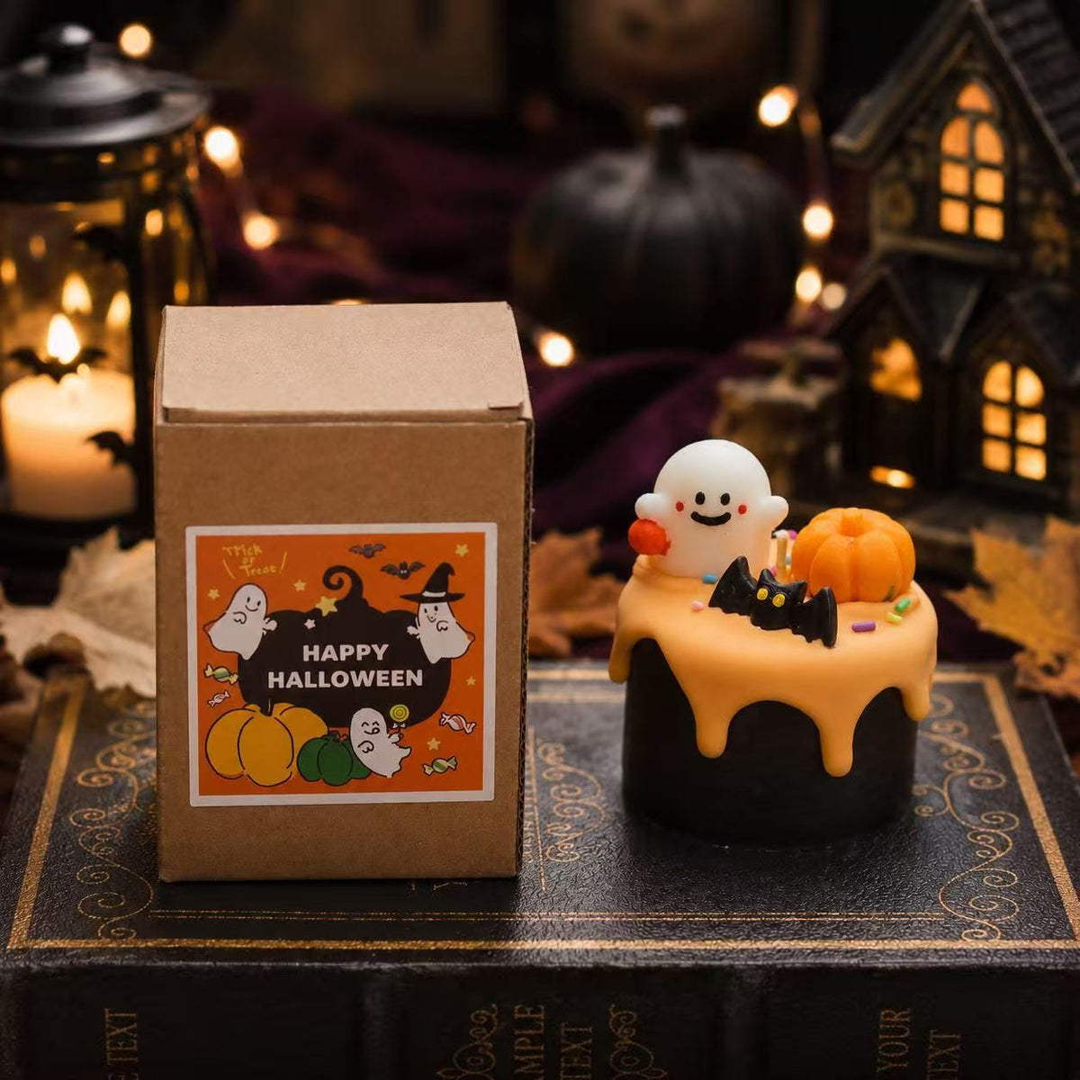 Handmade Halloween Candle, Cute Ghost Candle,Pumpkin Candle,Spooky Candle,Kawaii Halloween Decor, Halloween Gift,Fall Candle,Handmade Candle