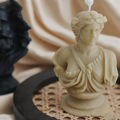Alternate view of the classical bust candle.