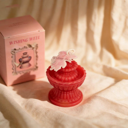 Alternate view of the wishing fountain candle.