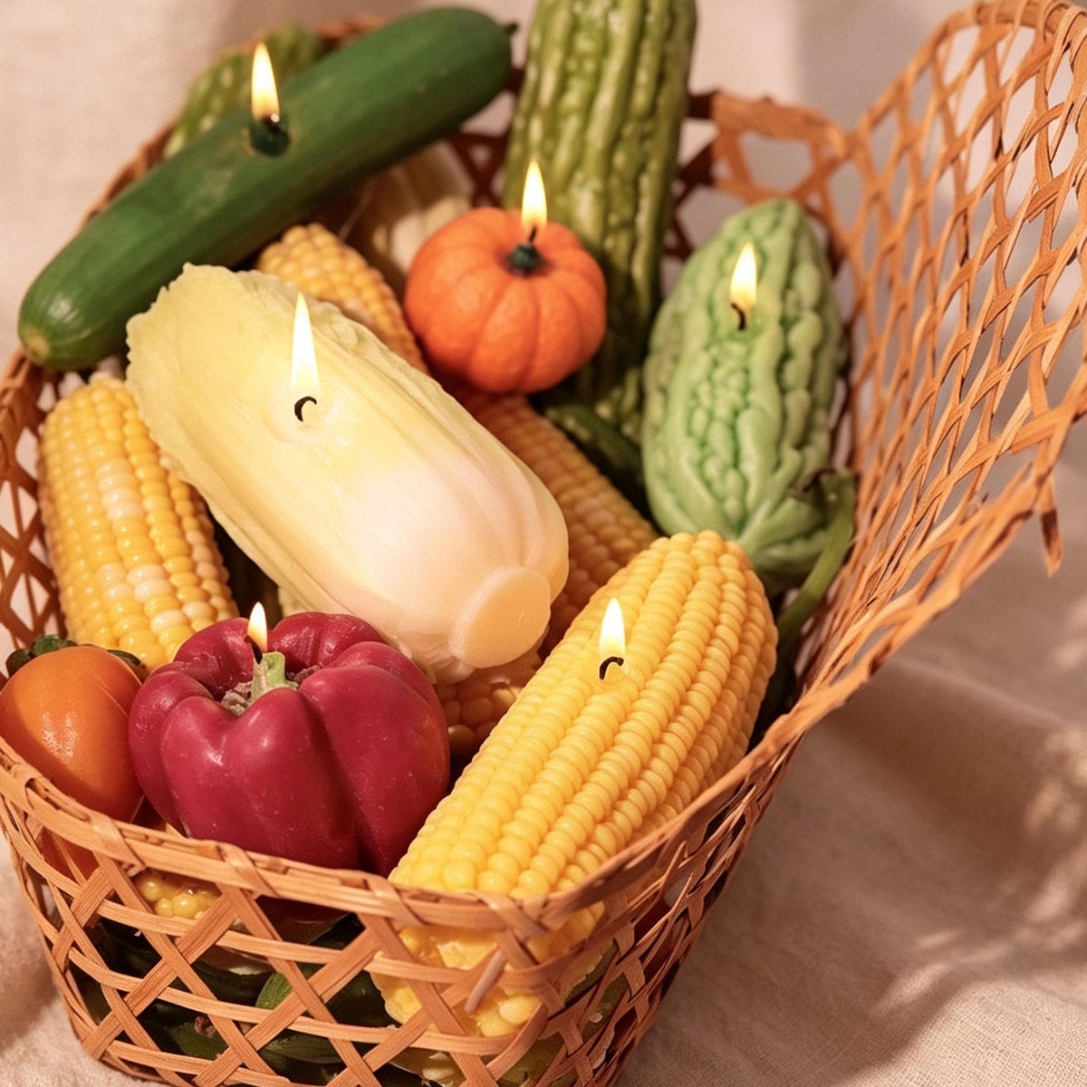 Handmade Corn  Candle - Garden Fresh Summer Decor, Realistic Vegetable Candle, Luxury Kitchen Accent, Handmade Soy Wax Candle,  Foodie Gift