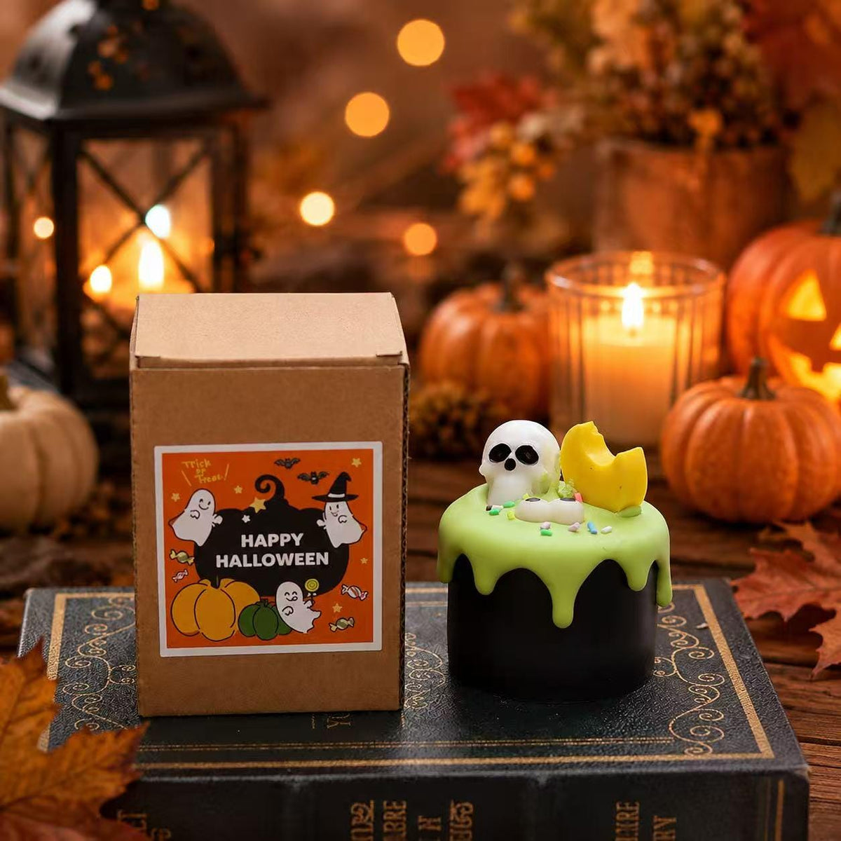 Handmade Halloween Candle, Cute Ghost Candle,Pumpkin Candle,Spooky Candle,Kawaii Halloween Decor, Halloween Gift,Fall Candle,Handmade Candle