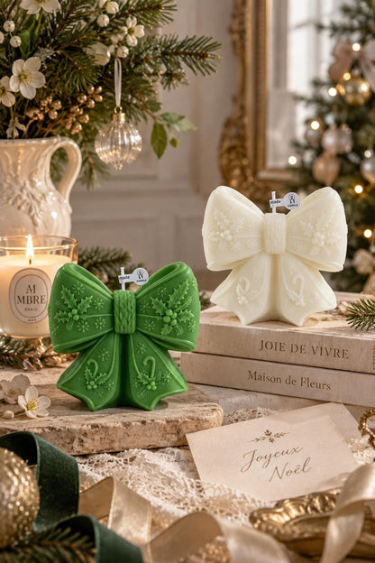 Alternate view of the christmas bow candle.